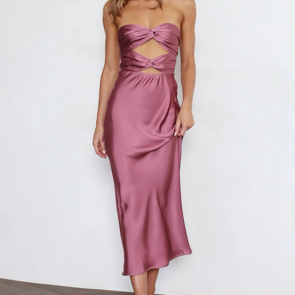 Hello Molly: YOUR WARMTH MIDI DRESS ROSE